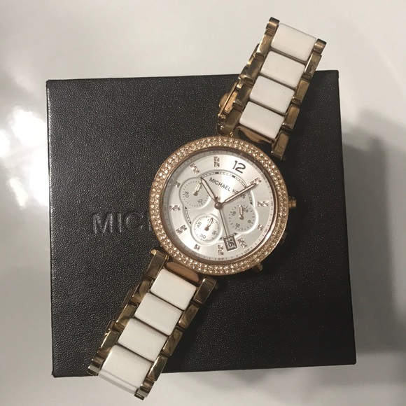 Michael Kors Watch - Picture 2 of 4